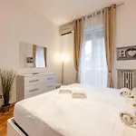 Apartamento Sansiro75 Large 3bdr With Private Garage Near To Fiera And Stadium