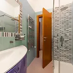 Apartamento Sansiro75 Large 3bdr With Private Garage Near To Fiera And Stadium