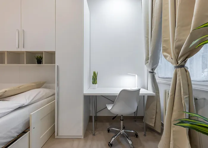 شقة Sansiro75 Large 3bdr With Private Garage Near To Fiera And Stadium *