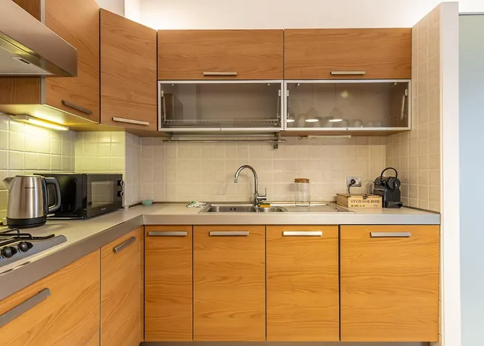 Sansiro75 Large 3bdr With Private Garage Near To Fiera And Stadium ميلان